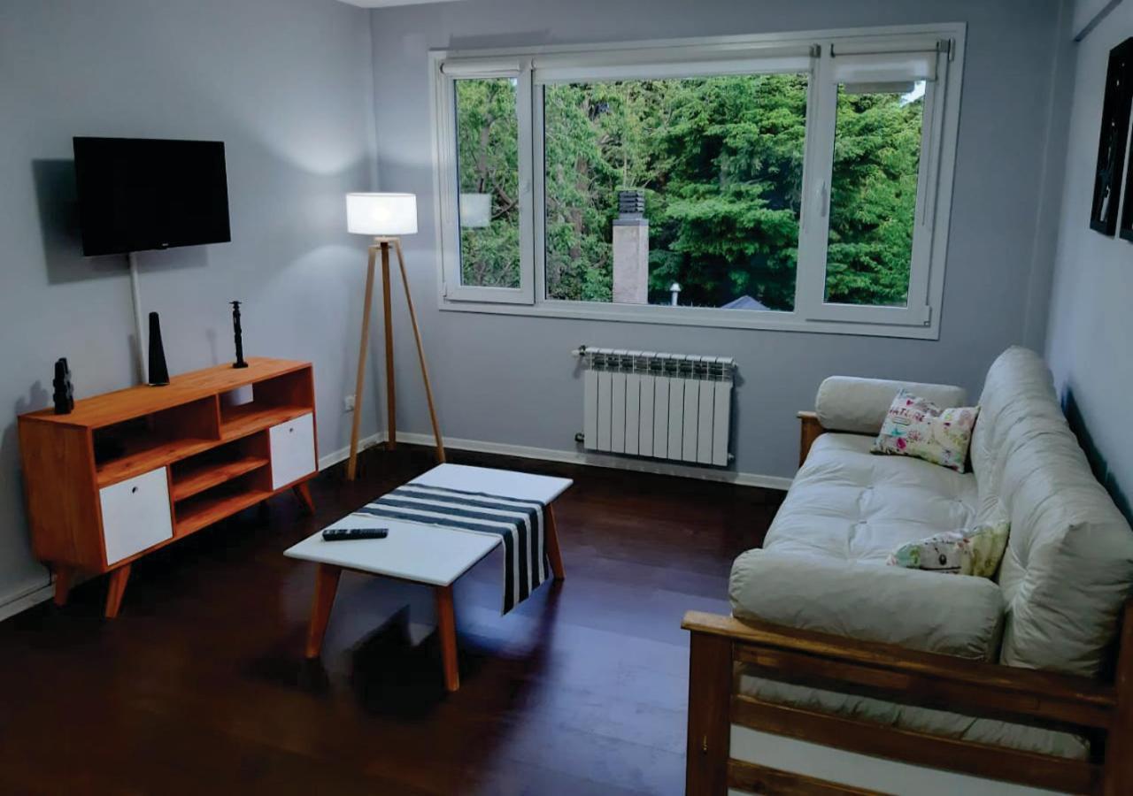 Departamento En El Centro De Bariloche Bbアパートメント エクステリア 写真